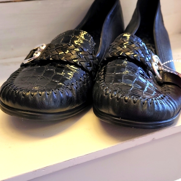 Brighton Loafers - Picture 4 of 6